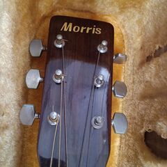 ★ジモティ割あり★ Morris アコーステックギター（ハードケース付き） ブラウン W40×D13×H104  TC8278の画像