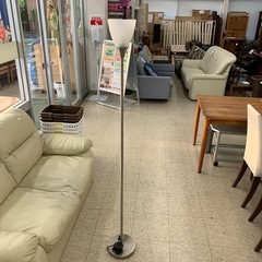 【ジモティー割引で最大15％OFF⭐️】 ニトリ　アッパーライト　