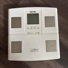 BC764WH タニタ　体組成計