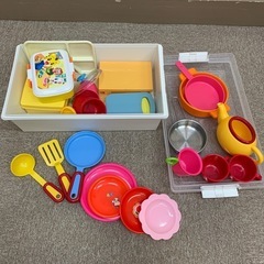 おままごとグッズ