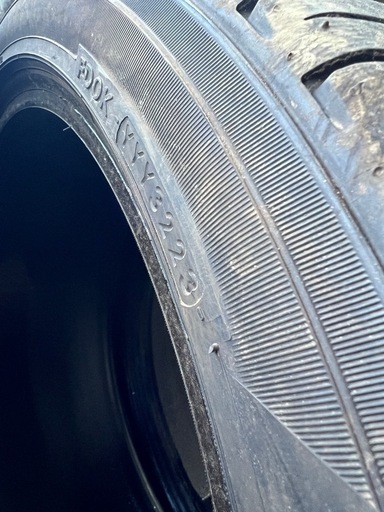♦︎215/45R17 バリ山♦︎