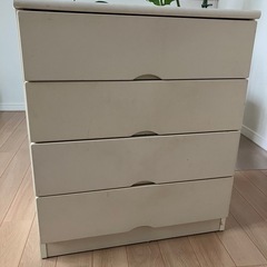 タンス、チェスト
の画像