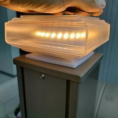 未使用品　太陽光充電式LED　明暗センサー 　門柱等に　の画像