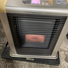 サンポット　12年　FF式石油ストーブ　清掃点検済みの画像