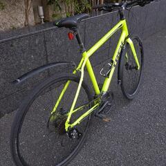 🚴💨TREK FX 3 Disc 傷多し🤕でも前後フェンダー付き🎶の画像