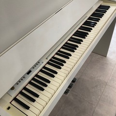 24日までのお取引で2万円！Roland ピアノ 白の画像