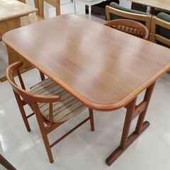 ★ジモティ割あり★  ダイニングセット2人用 赤茶 W125×D...