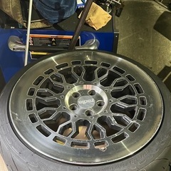 radi8 ホイールpcd100-5穴18インチの画像