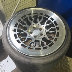 radi8 ホイールpcd100-5穴18インチの画像