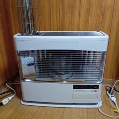 コロナ　煙突式ストーブ　2016年製