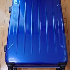 未使用キャリーケース 77L 