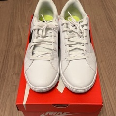 NIKE スニーカー　26.0cm