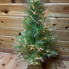 クリスマスツリーやクリスマス雑貨まとめ売りの画像