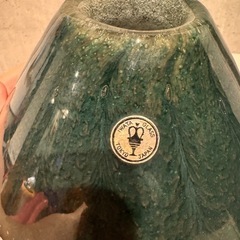岩田藤七骨董品のガラスフラワーベース (とも) 大倉山の