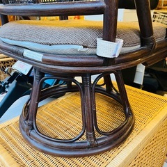 《売約済》【武蔵小山店】 B ラタン　籐家具　回転椅子　回転イス　回転チェア　回転　イージーチェア　検　カザマ　kazama  座椅子の画像