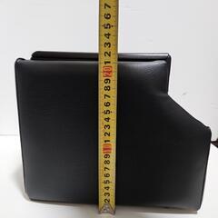 小型コンソールBOXの画像
