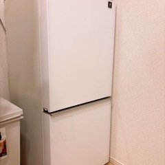 シャープ　137L冷蔵庫　どっちもドアの画像