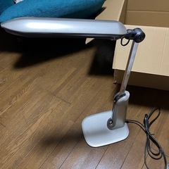 デスクライトの画像