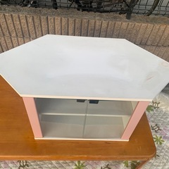 TV台
の画像