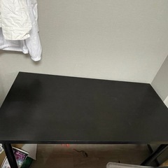 IKEAテーブル