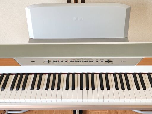 ★札幌無料配送★美品 KORG(コルグ) 電子ピアノ