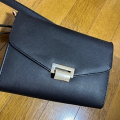 ほぼ未使用　　ショルダーバッグ