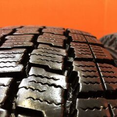 走行短め GOODYEAR CARGO 195/80R15 107/105L LT スタッドレス【BISON 15インチ 6J6HPCD139.7+33】22年製 バリ溝 200系ハイエース等 VTI158の画像