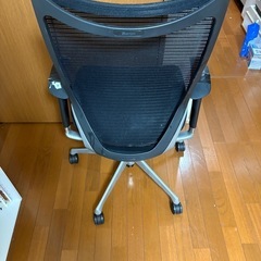 オカムラのバロンチェアの画像