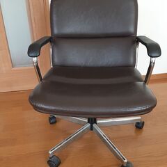 決まりました！　オフィス椅子