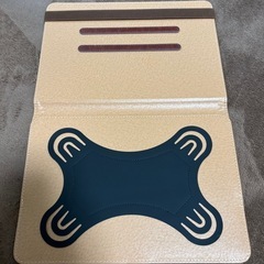 【売れました】美品　Lenovo TAB5 801LV 革ケース付きの画像