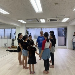 集まれ小さいフラダンサー！鶴見で習える本格的フラ⭐︎無料体験してます！の画像