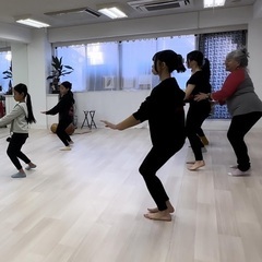 集まれ小さいフラダンサー！鶴見で習える本格的フラ⭐︎無料体験してます！の画像