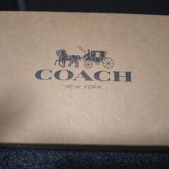 お取り引き不成立の為再出品　箱、袋付き　COACH二つ折り財布の画像