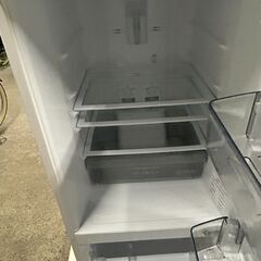 三菱 冷蔵庫 MR-P15EG-W 2021年製 146L 動作良好 外装キズ有
