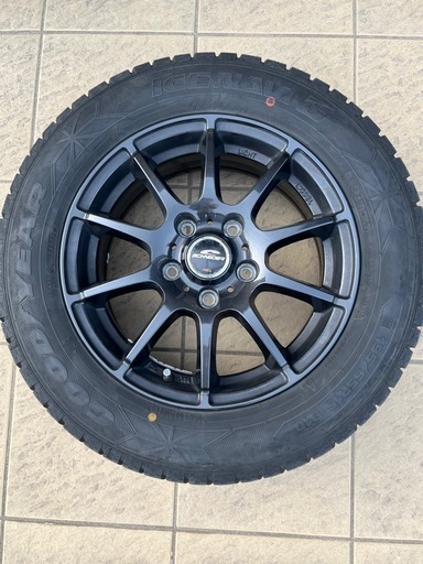 195/60R15 スタッドレスタイヤ　4本セット