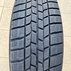 195/60R15 スタッドレスタイヤ　4本セットの画像