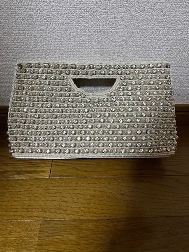 【新品】パールクラッチバッグ