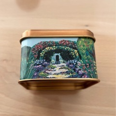 モネ展　クッキー缶　睡蓮　花　アンティーク調の画像