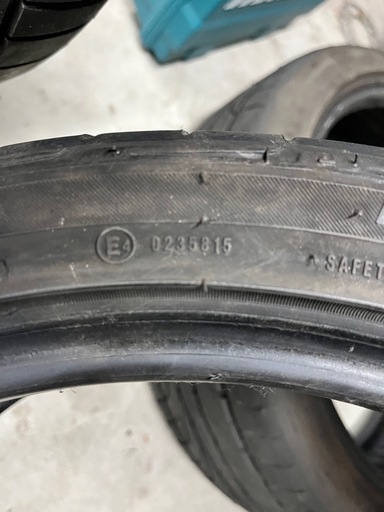 225/40/R18 中古タイヤ2本