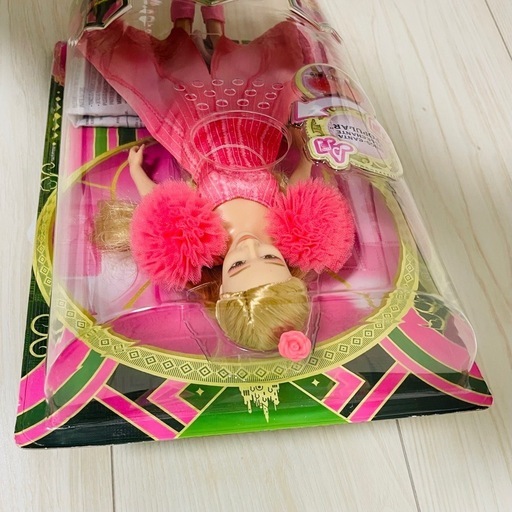 日本未発売☆ Wicked ふたりの魔女グリンダピンクドレス歌う