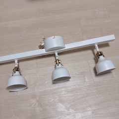 無料IKEA シーリングライト