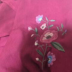 トップスレディース袖花刺繍の画像