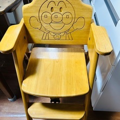 アンパンマン　ダイニング椅子　子供用