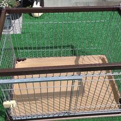 犬のゲージ(中型犬用)の画像