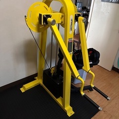 サイドレイズマシン