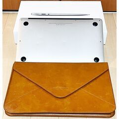 【MacBookAir（11インチ）】〓アドビ、カバー、元箱セット！の画像