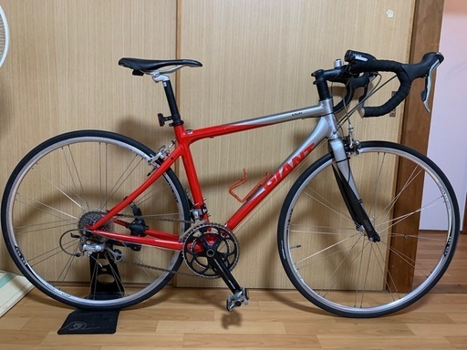美品GIANT OCR2 (KAWABUTA) 金川のロードバイクの中古あげます