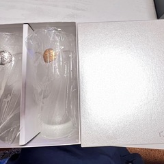 新品　グラス　金銀2つセット　箱付きの画像