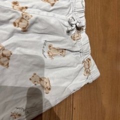 GU パジャマ　140cmの画像