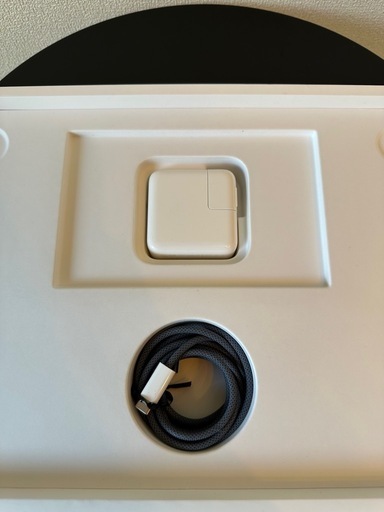 MacBook Air M2 ミッドナイト